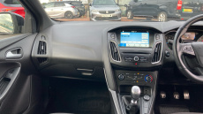 Ford Focus 1.0 EcoBoost 140 ST-Line Navigation 5dr Petrol Hatchback